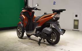 YAMAHA TRICITY 125