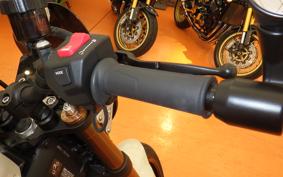 YAMAHA XSR900 2025 RN96J