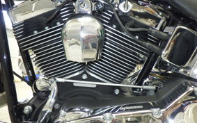 HARLEY FLSTC 1450 2005