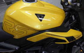 TRIUMPH STREET TRIPLE RS 2024