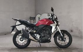 HONDA CB250R MC52