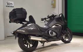 HONDA NM4 VULTUS -01 2014 RC82