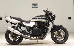 YAMAHA XJR1200 1995 4KG