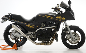 KAWASAKI GPZ900R NINJA 1995 ZX900A