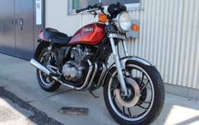 YAMAHA XJ550 4V8