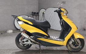 YAMAHA CYGNUS 125 X SE21