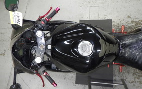 YAMAHA YZF-R1 2004