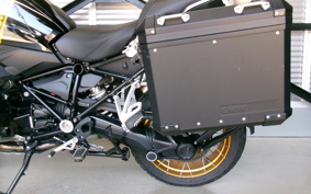 BMW R1250GS 40th 2021 0M01