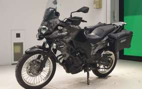 KAWASAKI VERSYS X250Aﾂｱﾗｰ LE250D