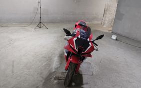 HONDA CBR600RR 2021 PC40