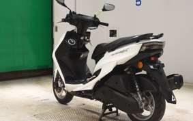YAMAHA CYGNUS 125 XSR 3 2004 SEA5J