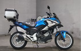 HONDA NC750X RC90