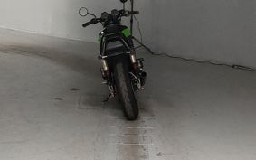 KAWASAKI ZRX400 ZR400E