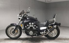 YAMAHA VMAX 2002 VP15
