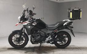 SUZUKI V-STROM 250 DS11A
