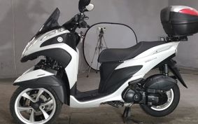 YAMAHA TRICITY 125 SE82J