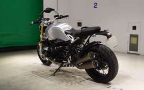 BMW R NINE T 2016