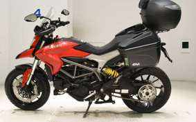 DUCATI HYPERSTRADA 939