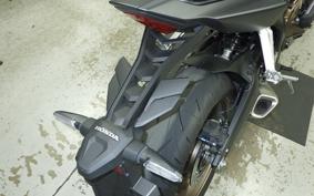 HONDA CB650R E-Clutch 2026 RH17