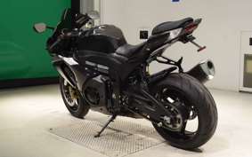 SUZUKI GSX-R1000 2015