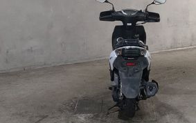 SUZUKI SU WISH LTD DV12B