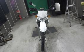 KAWASAKI KLX125 2005 LX125C