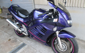 SUZUKI RF900R 1995 GT73A