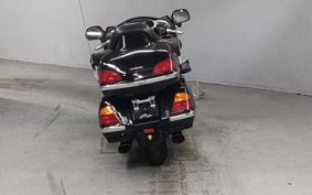 HONDA GL 1800 GOLD WING 2001 SC47