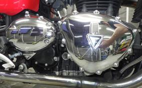 TRIUMPH THRUXTON 900 2009