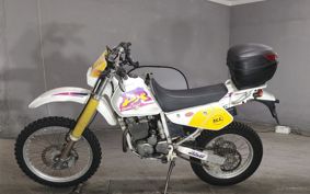 SUZUKI DR250R SJ45A