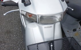 SUZUKI ADDRESS V100 CE11A