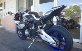 YAMAHA YZF-R1 M 2017 RN40