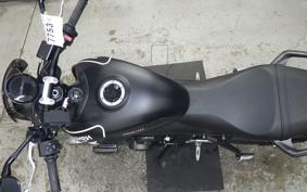 TRIUMPH TRIDENT 660 2022