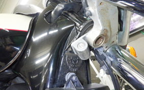 HONDA SHADOW 750 Gen. 2 1998 RC44