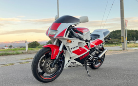 YAMAHA TZR250 R 3XV