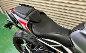 TRIUMPH  TRIUMPH  STREET  TRIPLE RS 2020 HDA554