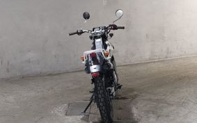 YAMAHA SEROW 225W DG08J