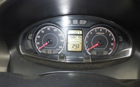 SUZUKI SKYWAVE 200 (Burgman 200)