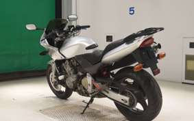 HONDA HORNET 600 S 2000 PC34