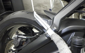 TRIUMPH TRIDENT 660 2025