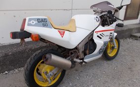 SUZUKI GYAGU LA41A