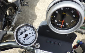 HARLEY XLH883