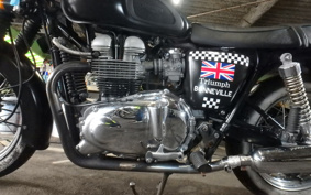 TRIUMPH TRIUMPH BONNEVILLE T100 2007 TJ902T