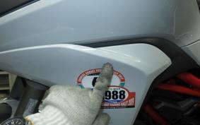 DUCATI MULTISTRADA 1200 S 2015