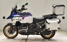 BMW R1300GS Adventure 2025