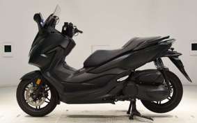 HONDA FORZA 250