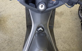 YAMAHA N-MAX SED6J