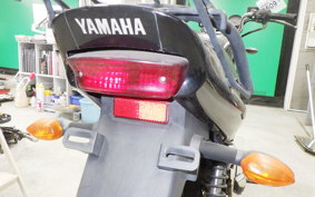 YAMAHA YBR125
