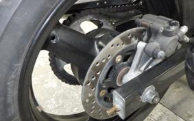 SUZUKI GSR250F