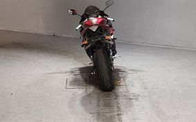YAMAHA YZF-R1 2004 RN12